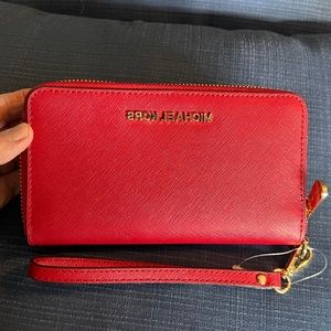 Michael Kors Scarlett Red Jet Set Wallet Phone Case